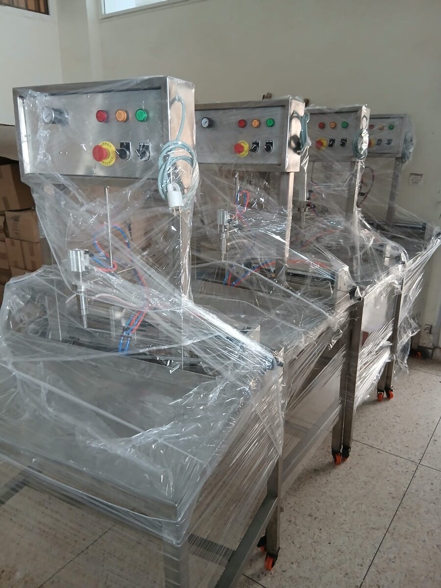 Machines de remplissage AFRIC PACK emballées avant livraison